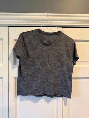 lululemon athletica Women's Heathered Charcoal Grey Crew Tee